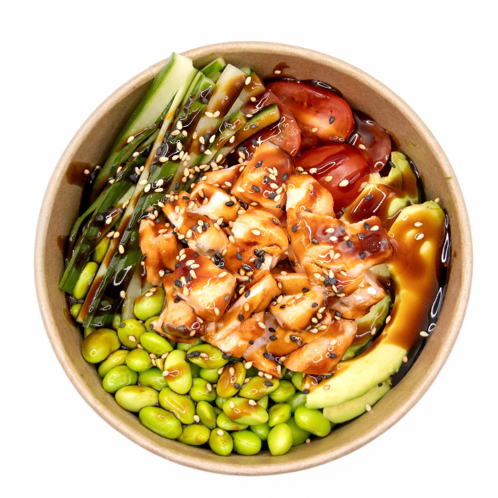 Poke Bowl mit gebratenem Lachs